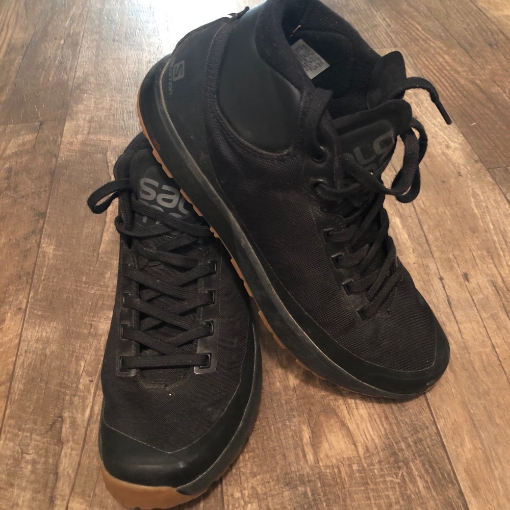 Salomon High Top Trail Sneaker